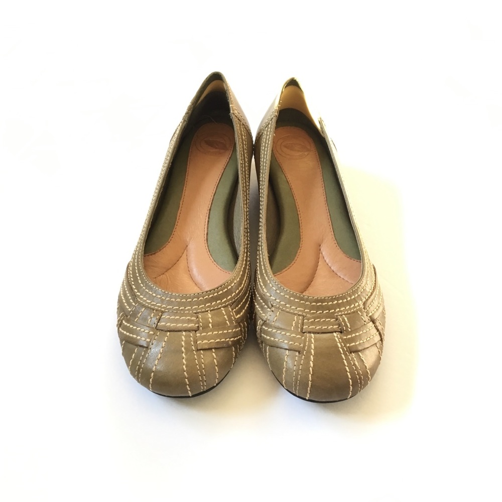 Nurture Green Leather Flats Comfort